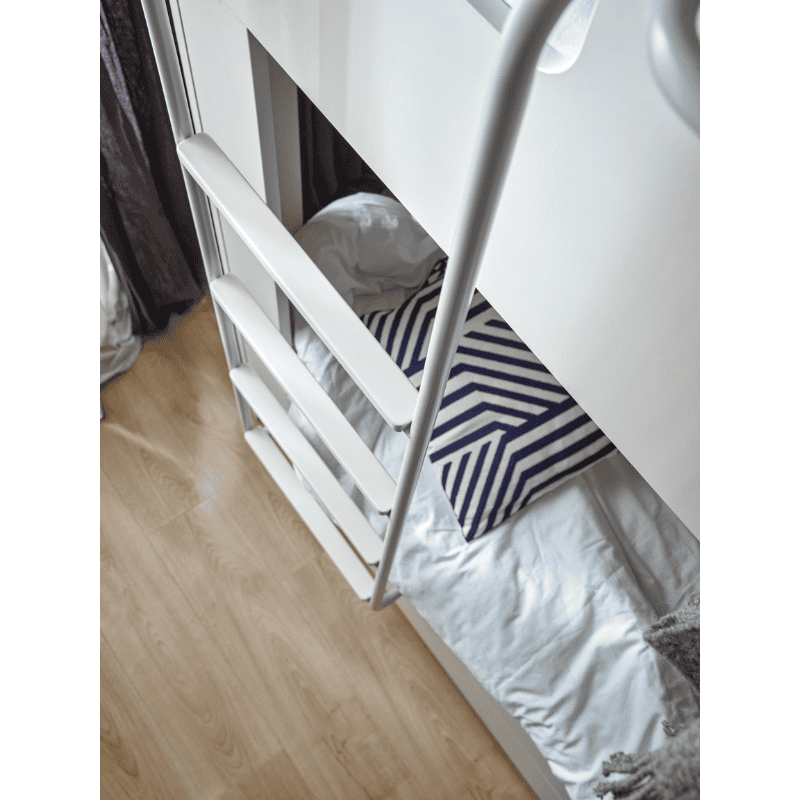 Bunk bed, foldaway left reli