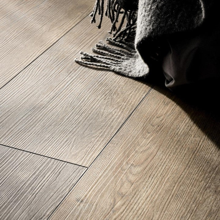 Rigio SPC flooring - Leta oak color with underlay (2.24sq meter per pack)