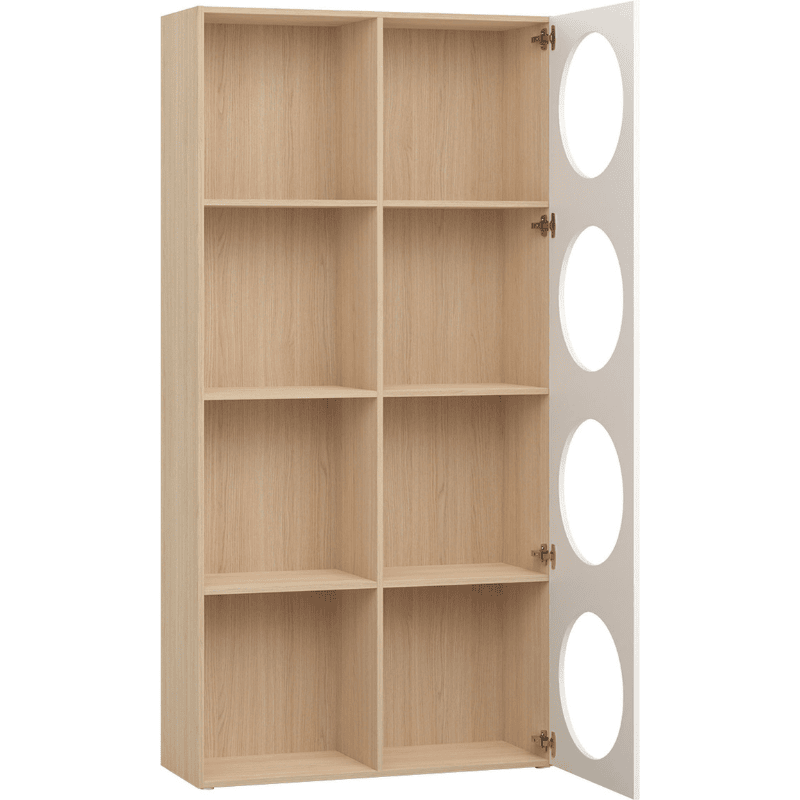 Wide shelf with 6 reli front arrangement